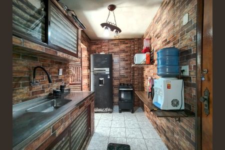 Apartamento para alugar com 74m², 2 quartos e 1 vaga Apartamento para alugar com 74m², 2 quartos e 1 vagaCozinha