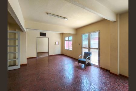 Apartamento para alugar com 74m², 2 quartos e 1 vaga Apartamento para alugar com 74m², 2 quartos e 1 vagaÁrea comum - Salão de festas