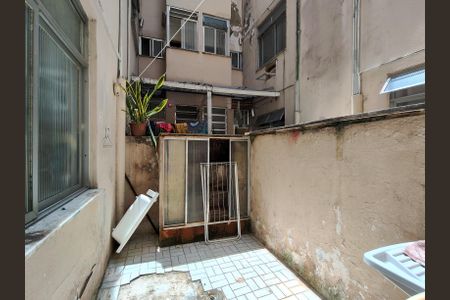 Apartamento para alugar com 74m², 2 quartos e 1 vaga Apartamento para alugar com 74m², 2 quartos e 1 vagaÁrea de Serviço