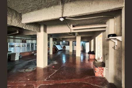 Apartamento para alugar com 74m², 2 quartos e 1 vaga Apartamento para alugar com 74m², 2 quartos e 1 vagaÁrea comum - Salão de festas