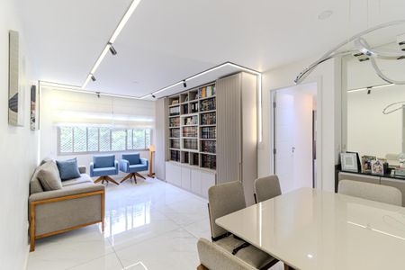 Apartamento à venda com 98m², 3 quartos e 1 vaga Apartamento à venda com 98m², 3 quartos e 1 vagaSala