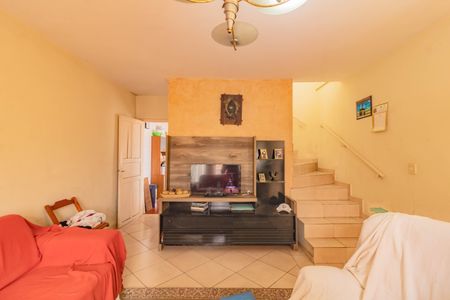 Casa à venda com 2 quartos, 110m² em Vila Imperio, São Paulo