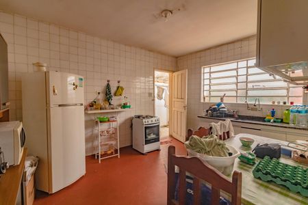 Casa à venda com 110m², 2 quartos e 1 vaga