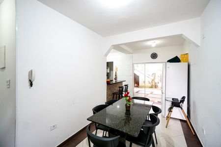 Casa à venda com 300m², 4 quartos e 2 vagasCopa