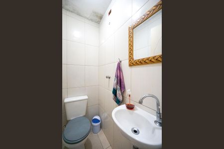 Casa à venda com 300m², 4 quartos e 2 vagasBanheiro do escritório