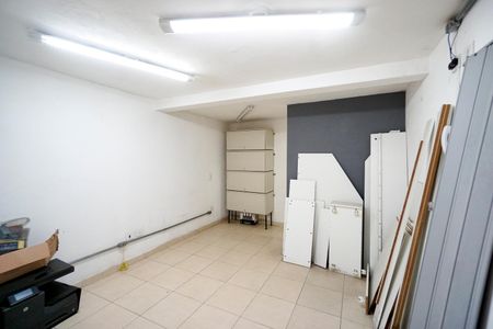 Casa à venda com 300m², 4 quartos e 2 vagasEscritório