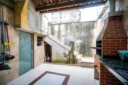 Casa à venda com 300m², 4 quartos e 2 vagasQuintal