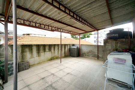 Casa à venda com 300m², 4 quartos e 2 vagasTerraço
