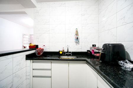 Casa à venda com 300m², 4 quartos e 2 vagasCozinha