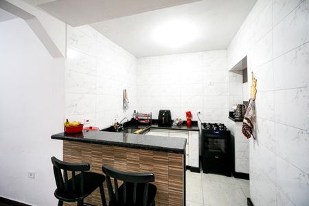 Casa à venda com 300m², 4 quartos e 2 vagasCozinha