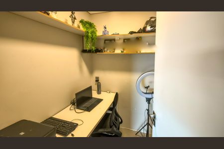 Apartamento à venda com 97m², 3 quartos e 2 vagasEscritório