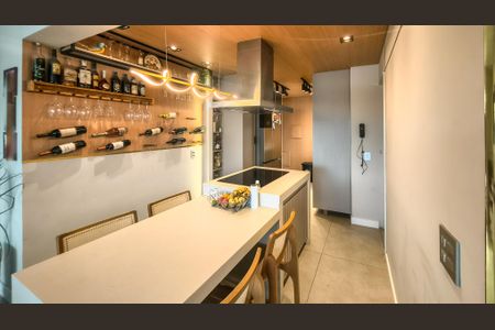 Apartamento à venda com 97m², 3 quartos e 2 vagasCozinha