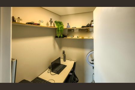 Apartamento à venda com 97m², 3 quartos e 2 vagasEscritório