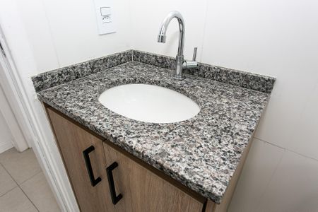 Apartamento para alugar com 40m², 1 quarto e 1 vaga Apartamento para alugar com 40m², 1 quarto e 1 vagaBanheiro