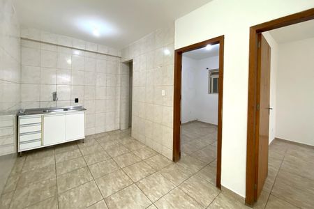 Sala de kitnet/studio para alugar com 2 quartos, 50m² em Novo Riacho, Contagem