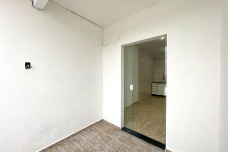 Varanda de kitnet/studio para alugar com 2 quartos, 50m² em Novo Riacho, Contagem