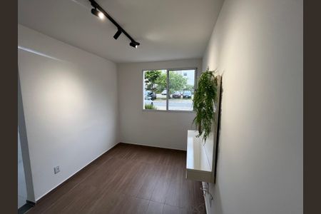 Sala  de apartamento para alugar com 1 quarto, 40m² em Vila Cosmopolita, São Paulo