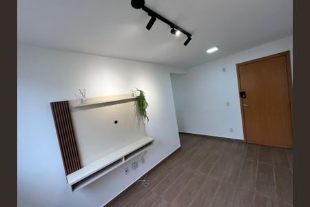 Sala  de apartamento para alugar com 1 quarto, 40m² em Vila Cosmopolita, São Paulo