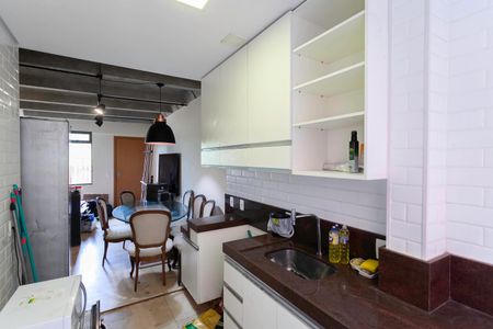 Apartamento à venda com 79m², 2 quartos e 1 vagaCozinha e Área de Serviço