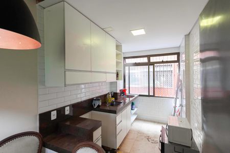 Apartamento à venda com 79m², 2 quartos e 1 vagaCozinha e Área de Serviço