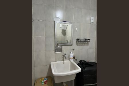 Banheiro de apartamento para alugar com 1 quarto, 44m² em CLN 107, Brasília