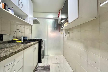 Apartamento à venda com 70m², 3 quartos e 2 vagasCozinha