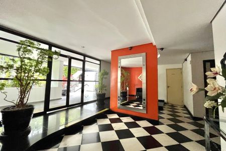 Apartamento à venda com 70m², 3 quartos e 2 vagasHall social