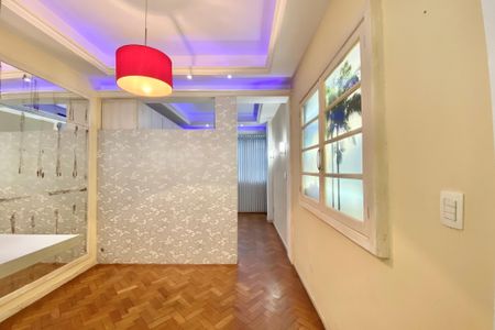 Sala  de apartamento à venda com 1 quarto, 40m² em Copacabana, Rio de Janeiro