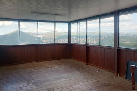 Sala de Estar cobertura de casa à venda com 3 quartos, 220m² em Jardim Vitoria, Belo Horizonte