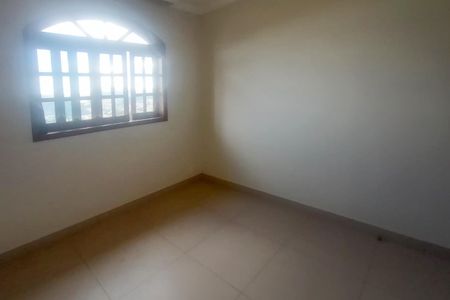 Casa à venda com 220m², 3 quartos e 2 vagas Casa à venda com 220m², 3 quartos e 2 vagasQuarto 3