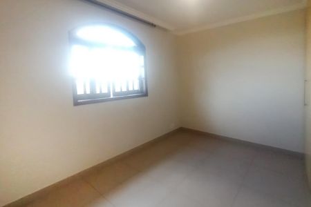 Casa à venda com 220m², 3 quartos e 2 vagas Casa à venda com 220m², 3 quartos e 2 vagasQuarto 1