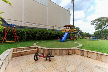 Apartamento para alugar com 76m², 2 quartos e 1 vaga Apartamento para alugar com 76m², 2 quartos e 1 vagaÁrea comum - Playground