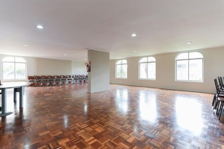 Apartamento para alugar com 76m², 2 quartos e 1 vaga Apartamento para alugar com 76m², 2 quartos e 1 vagaÁrea comum - Salão de festas