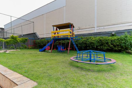 Apartamento para alugar com 76m², 2 quartos e 1 vaga Apartamento para alugar com 76m², 2 quartos e 1 vagaÁrea comum - Playground