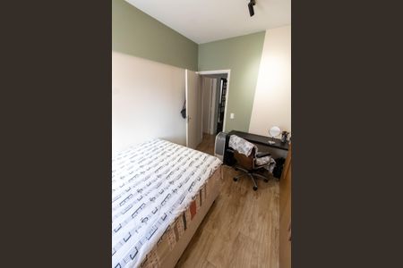 Apartamento à venda com 78m², 3 quartos e 1 vaga Apartamento à venda com 78m², 3 quartos e 1 vagaQUARTO 2