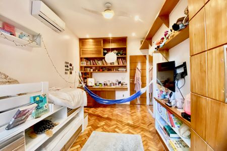 Apartamento para alugar com 140m², 3 quartos e 1 vaga Apartamento para alugar com 140m², 3 quartos e 1 vagaSuite 3