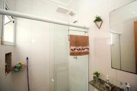 Apartamento à venda com 108m², 2 quartos e 2 vagas Apartamento à venda com 108m², 2 quartos e 2 vagasBanheiro