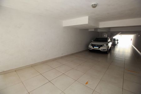 Apartamento à venda com 108m², 2 quartos e 2 vagas Apartamento à venda com 108m², 2 quartos e 2 vagasGaragem