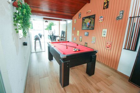 Apartamento à venda com 108m², 2 quartos e 2 vagas Apartamento à venda com 108m², 2 quartos e 2 vagasEspaço de Jogos