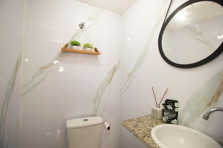 Apartamento à venda com 108m², 2 quartos e 2 vagas Apartamento à venda com 108m², 2 quartos e 2 vagasLavabo