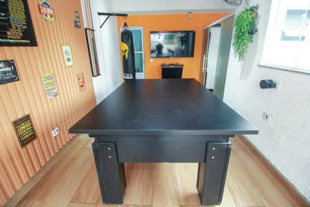 Apartamento à venda com 108m², 2 quartos e 2 vagas Apartamento à venda com 108m², 2 quartos e 2 vagasEspaço de Jogos