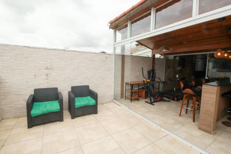 Apartamento à venda com 108m², 2 quartos e 2 vagas Apartamento à venda com 108m², 2 quartos e 2 vagasCobertura