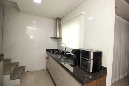 Apartamento à venda com 108m², 2 quartos e 2 vagas Apartamento à venda com 108m², 2 quartos e 2 vagasCozinha