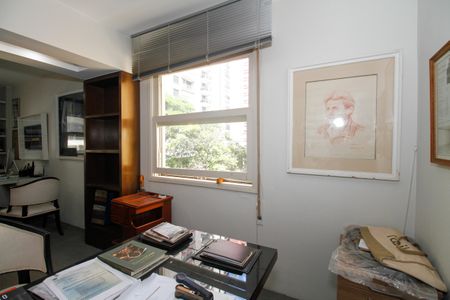 Apartamento à venda com 76m², 2 quartos e 1 vagaQuarto 2