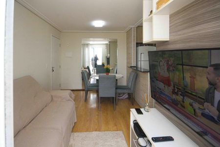 Sala de apartamento à venda com 2 quartos, 48m² em Itaquera, São Paulo