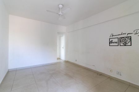 Sala/Quarto de kitnet/studio à venda com 1 quarto, 40m² em Cambuí, Campinas