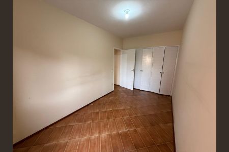 Apartamento à venda com 75m², 2 quartos e 1 vagaQuarto