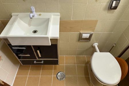 Apartamento para alugar com 69m², 2 quartos e sem vagaBanheiro 