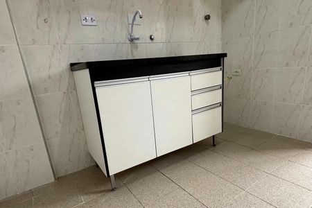 Apartamento para alugar com 69m², 2 quartos e sem vagaCozinha 