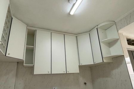 Apartamento para alugar com 69m², 2 quartos e sem vagaCozinha 